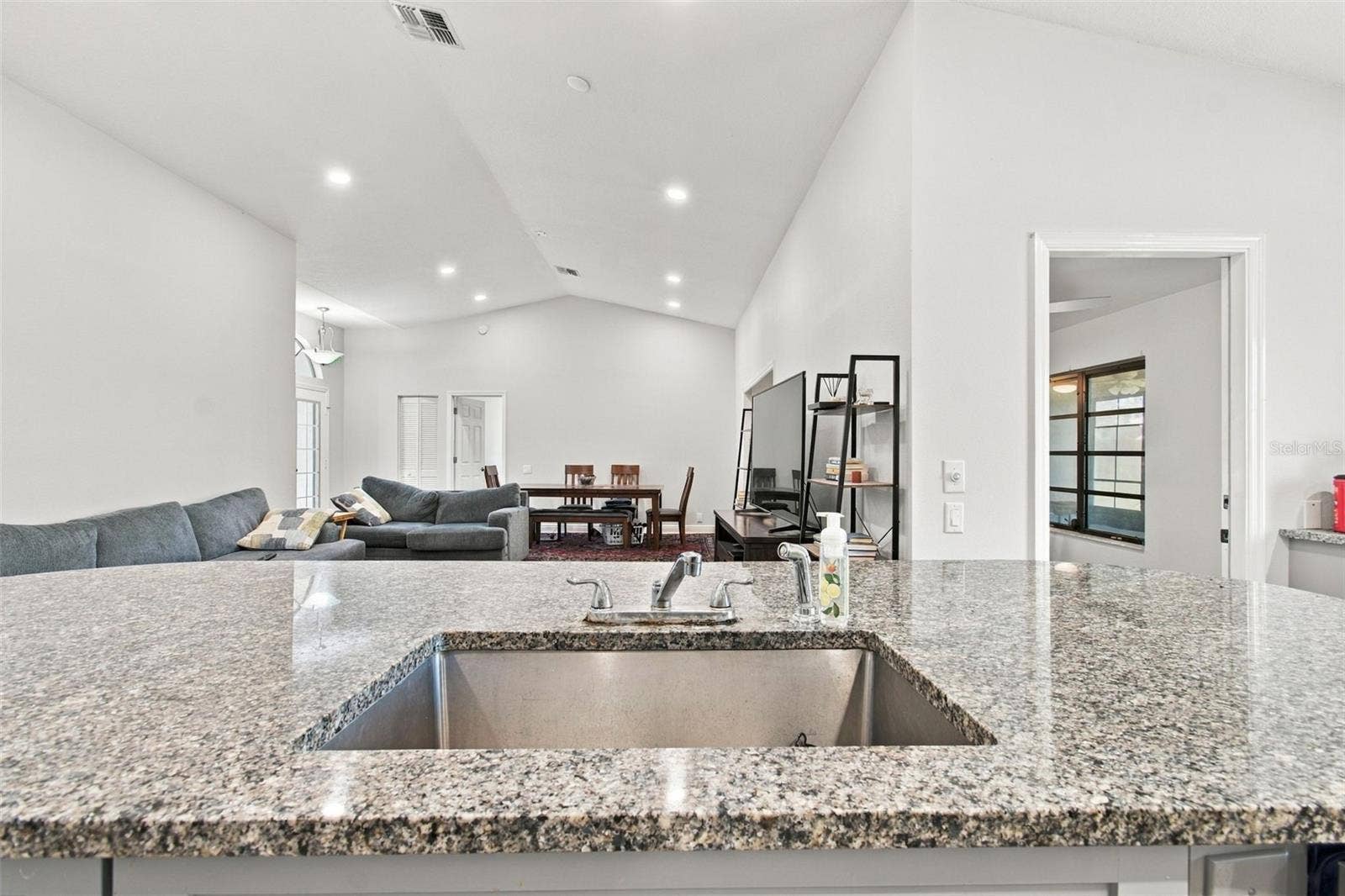 8345 PAVILLION DRIVE, Hudson, FL 34667 8345 PAVILLION DRIVE, Hudson, FL 34667