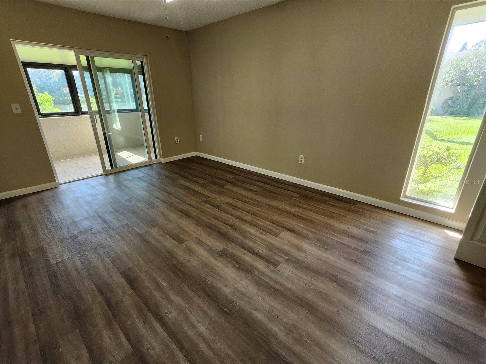 1418 14TH CIRCLE SE, Largo, FL 33771 1418 14TH CIRCLE SE, Largo, FL 33771