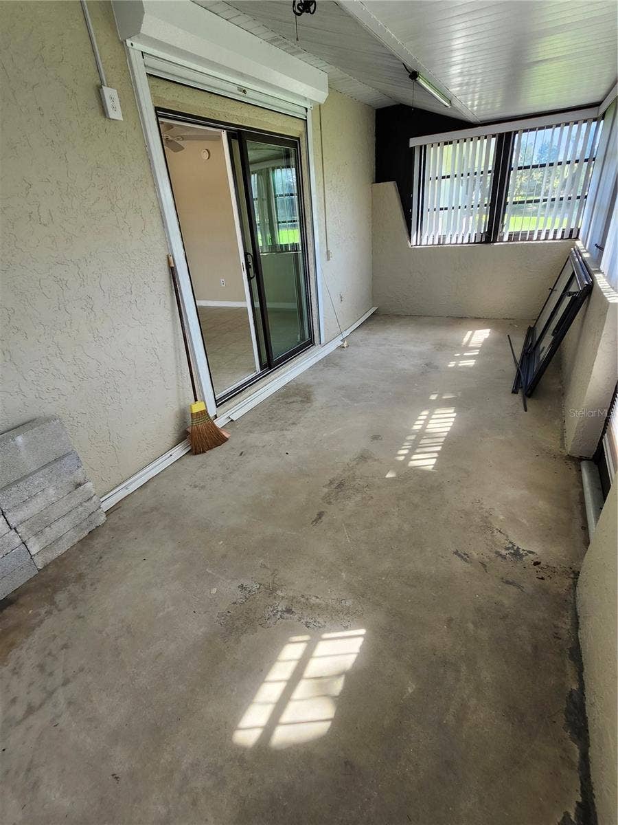 1418 14TH CIRCLE SE, Largo, FL 33771 1418 14TH CIRCLE SE, Largo, FL 33771
