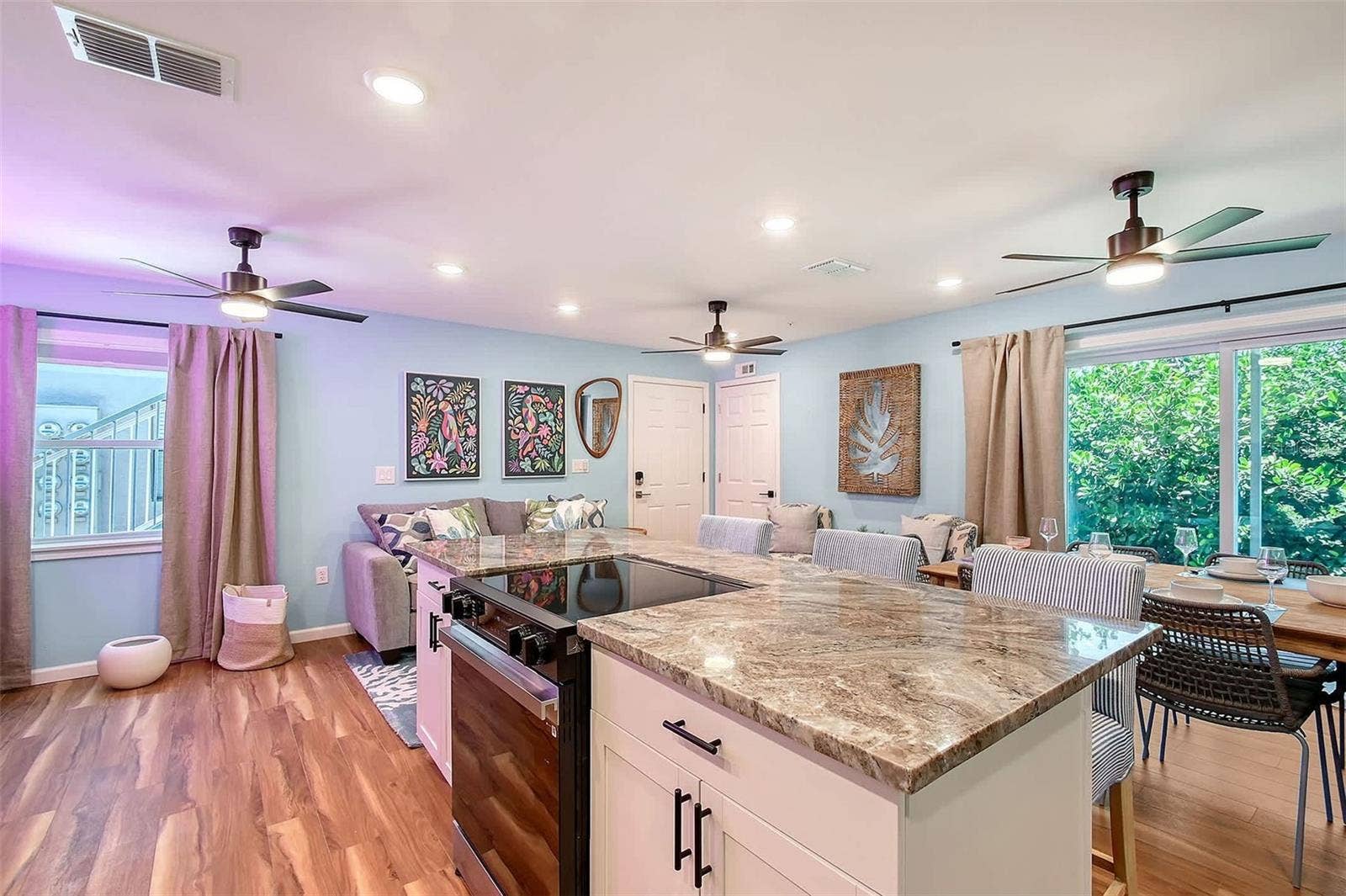 2704 49TH AVENUE W, Bradenton, FL 34207 2704 49TH AVENUE W, Bradenton, FL 34207