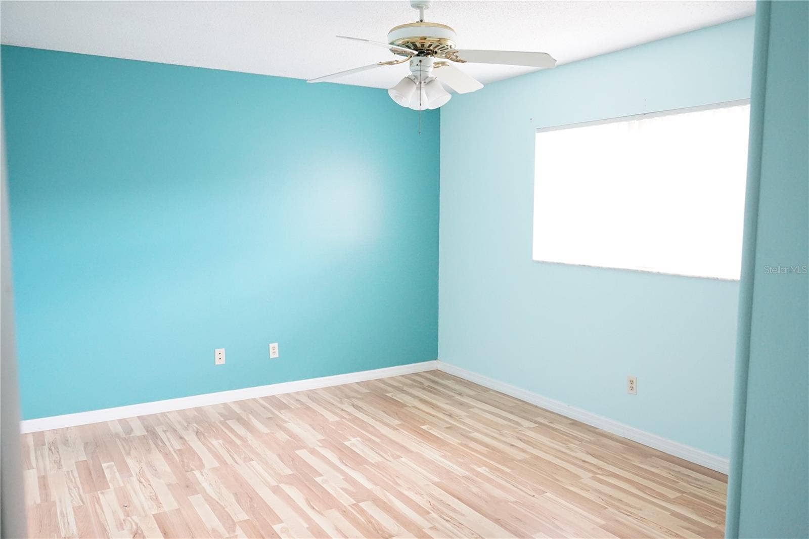 703 HUXLEY PLACE, Sun City Center, FL 33573 primary bedroom