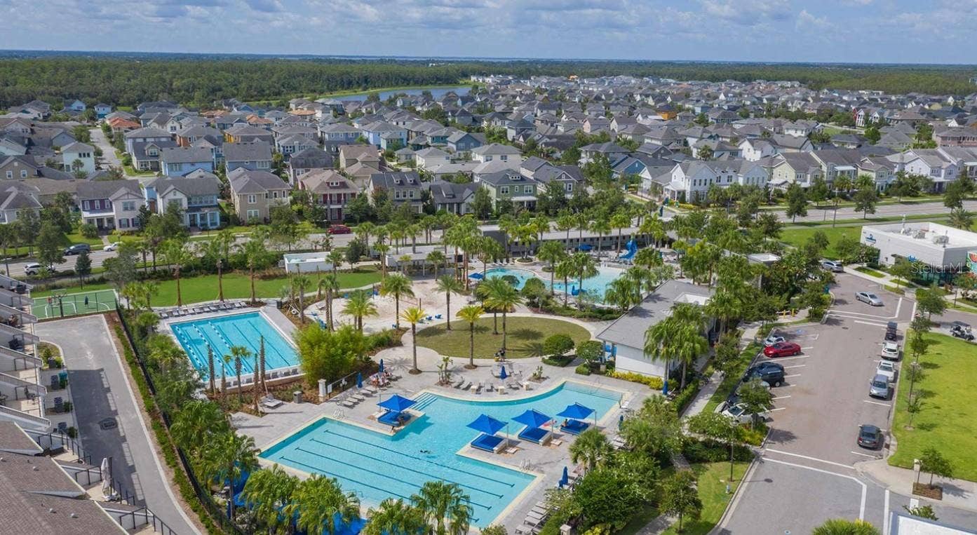 9437 FLOREY WAY, Orlando, FL 32827 Community Amenities