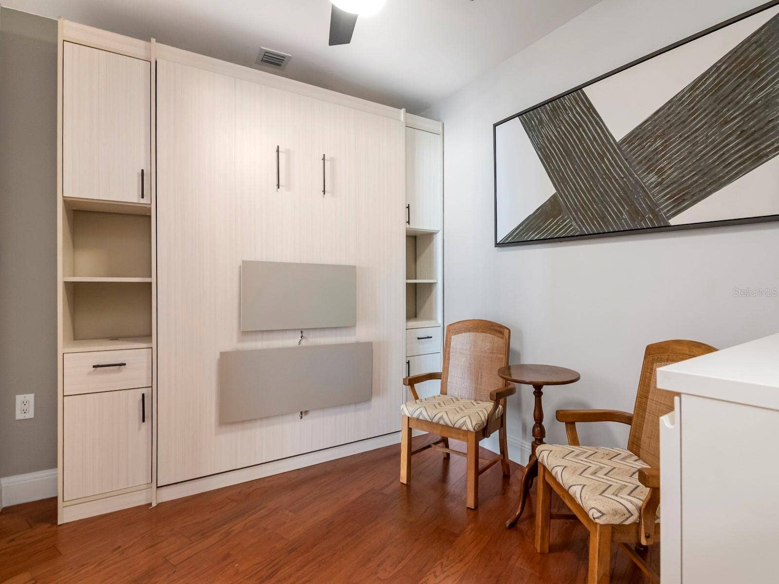 450 KNIGHTS RUN AVENUE, #803, Tampa, FL 33602 2nd Bedroom/Den with Murphy Bed