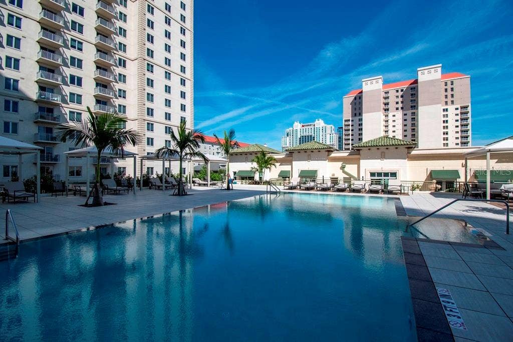 450 KNIGHTS RUN AVENUE, #803, Tampa, FL 33602 450 KNIGHTS RUN AVENUE, #803, Tampa, FL 33602