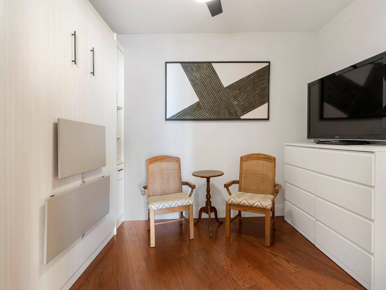 450 KNIGHTS RUN AVENUE, #803, Tampa, FL 33602 2nd Bedroom/Den with Murphy Bed