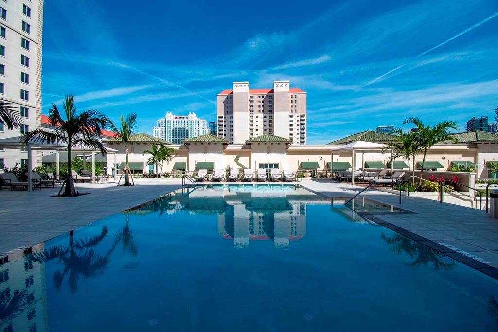 450 KNIGHTS RUN AVENUE, #803, Tampa, FL 33602 450 KNIGHTS RUN AVENUE, #803, Tampa, FL 33602
