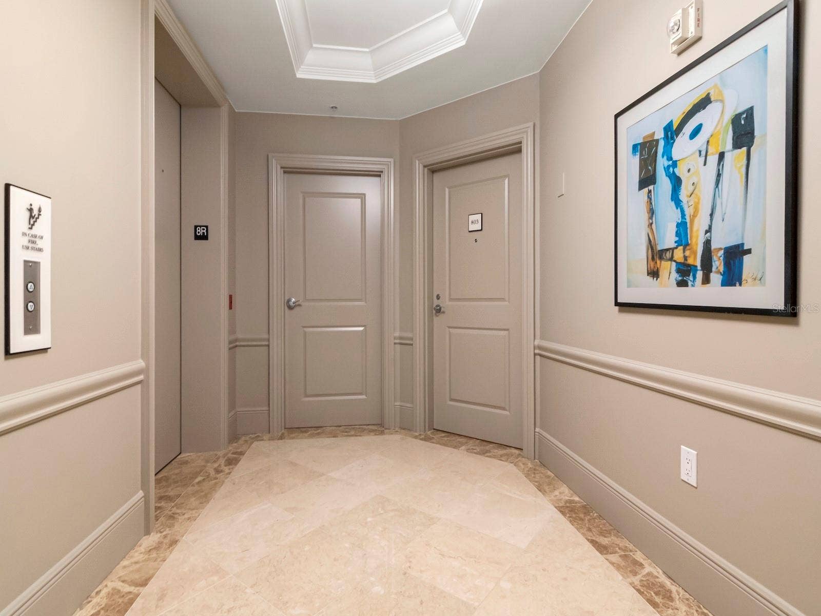 450 KNIGHTS RUN AVENUE, #803, Tampa, FL 33602 Private Foyer Front Door and Elevator
