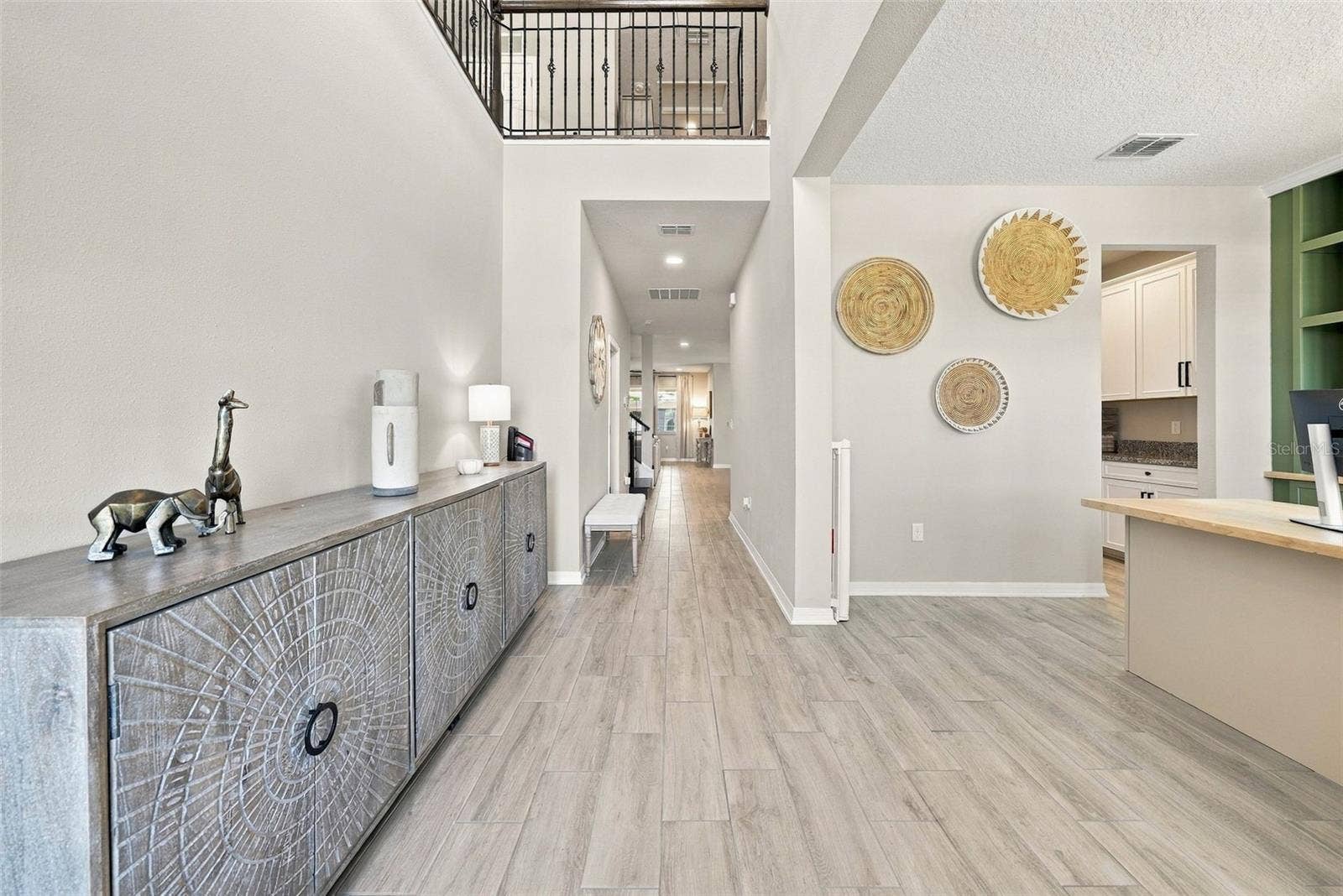 4904 EAGLE ROCK DRIVE, Wimauma, FL 33598 4904 EAGLE ROCK DRIVE, Wimauma, FL 33598