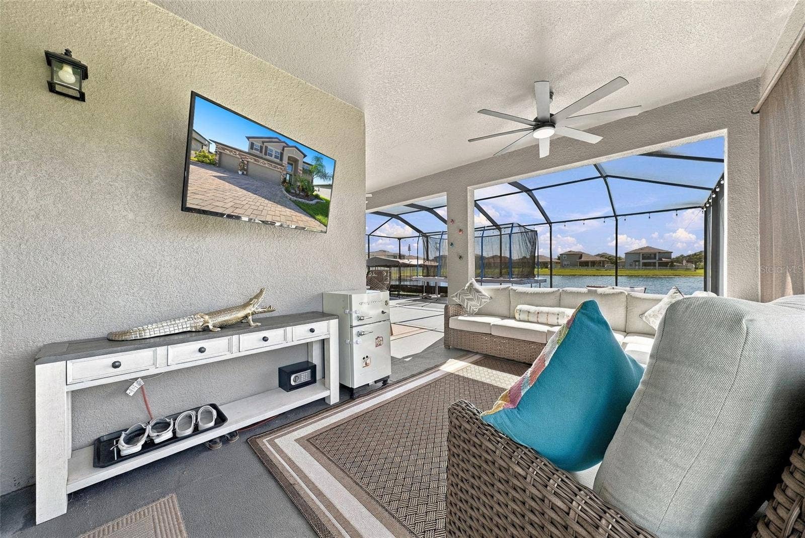4904 EAGLE ROCK DRIVE, Wimauma, FL 33598 4904 EAGLE ROCK DRIVE, Wimauma, FL 33598