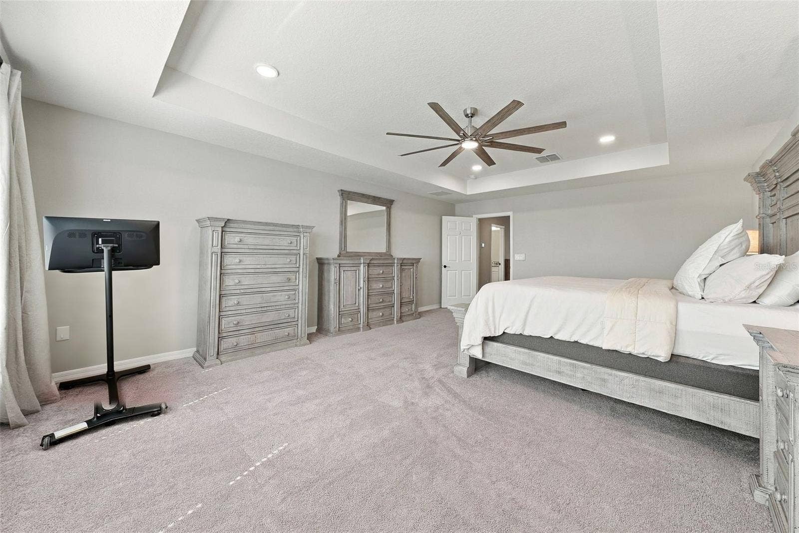 4904 EAGLE ROCK DRIVE, Wimauma, FL 33598 4904 EAGLE ROCK DRIVE, Wimauma, FL 33598