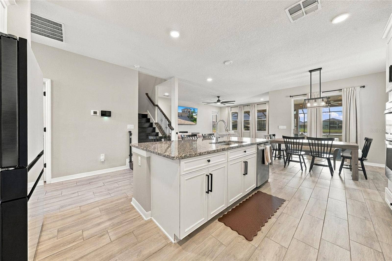 4904 EAGLE ROCK DRIVE, Wimauma, FL 33598 4904 EAGLE ROCK DRIVE, Wimauma, FL 33598