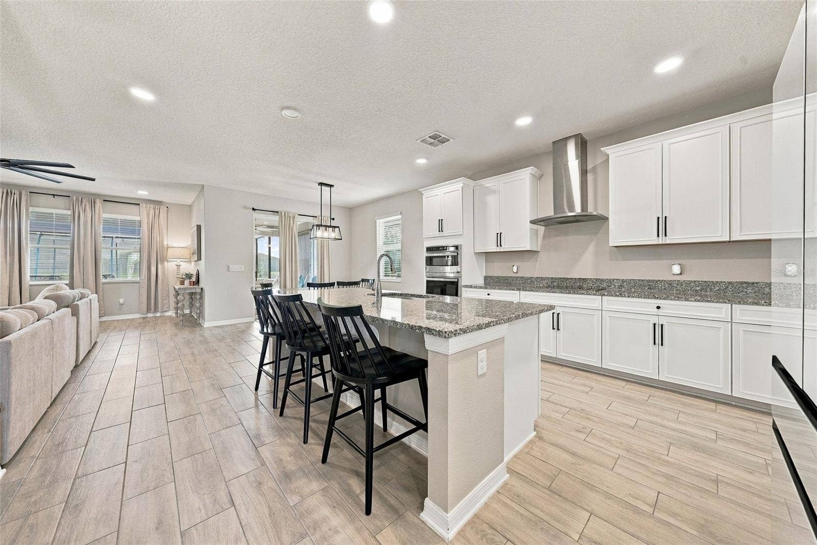 4904 EAGLE ROCK DRIVE, Wimauma, FL 33598 4904 EAGLE ROCK DRIVE, Wimauma, FL 33598