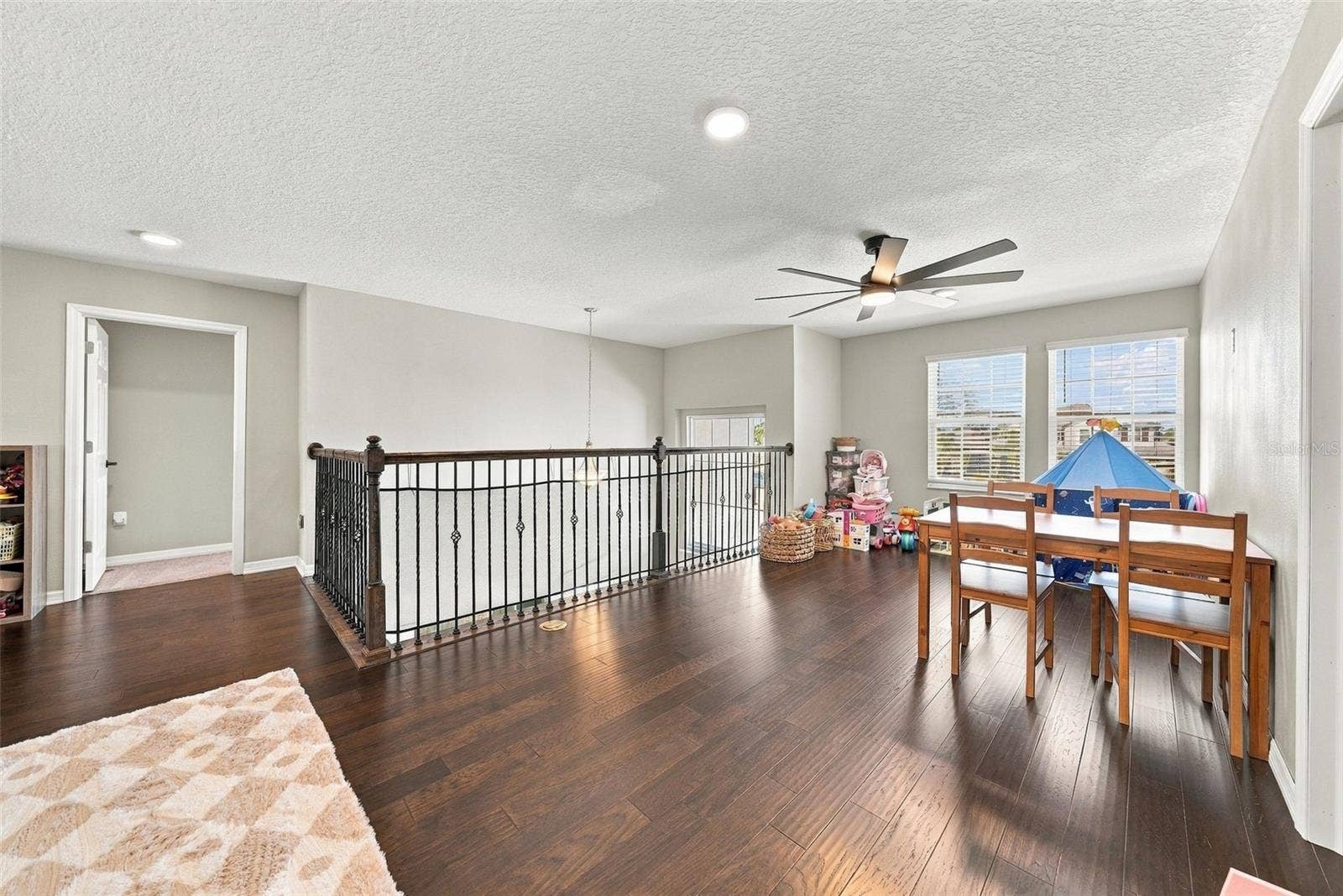 4904 EAGLE ROCK DRIVE, Wimauma, FL 33598 4904 EAGLE ROCK DRIVE, Wimauma, FL 33598
