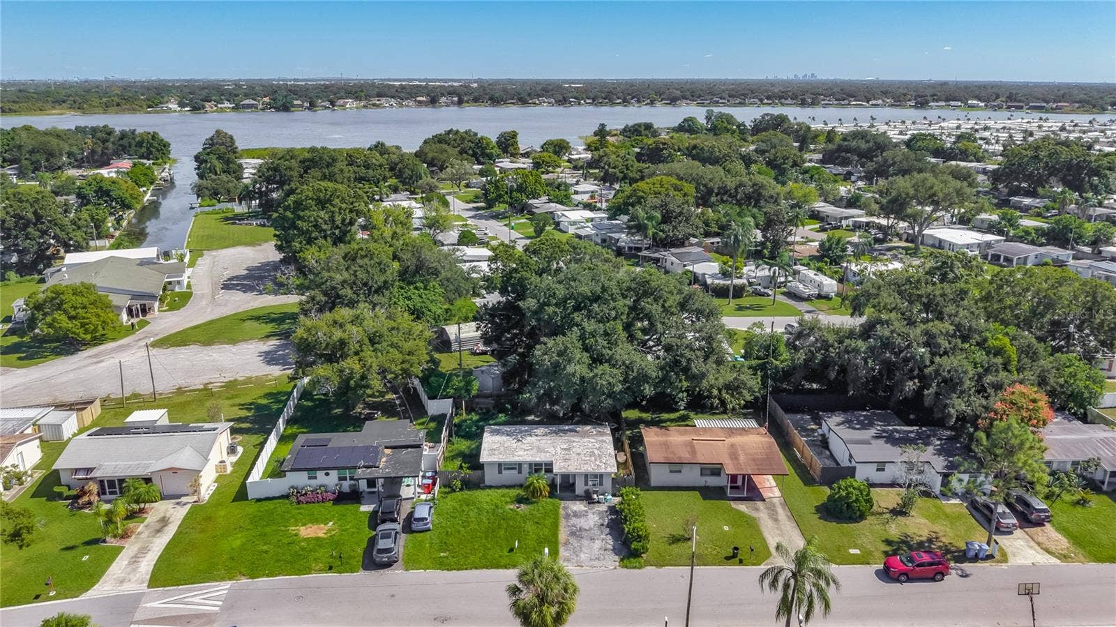 11787 104TH STREET, Largo, FL 33773 11787 104TH STREET, Largo, FL 33773