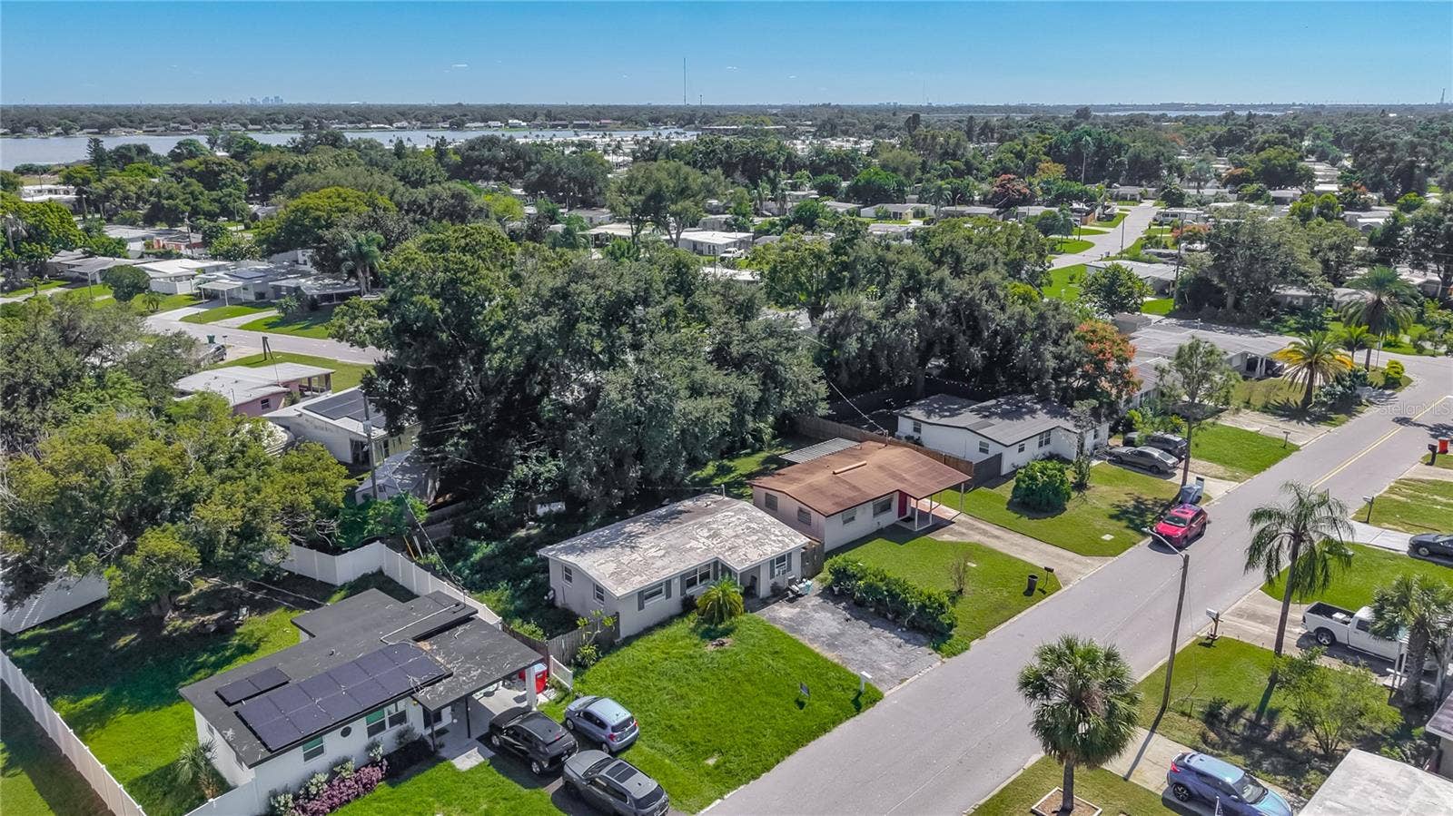 11787 104TH STREET, Largo, FL 33773 11787 104TH STREET, Largo, FL 33773