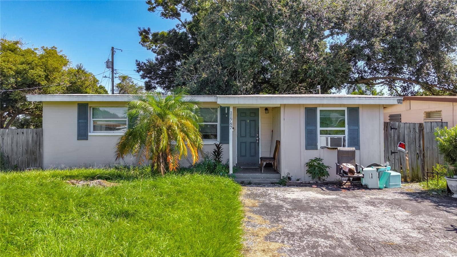 11787 104TH STREET, Largo, FL 33773 11787 104TH STREET, Largo, FL 33773