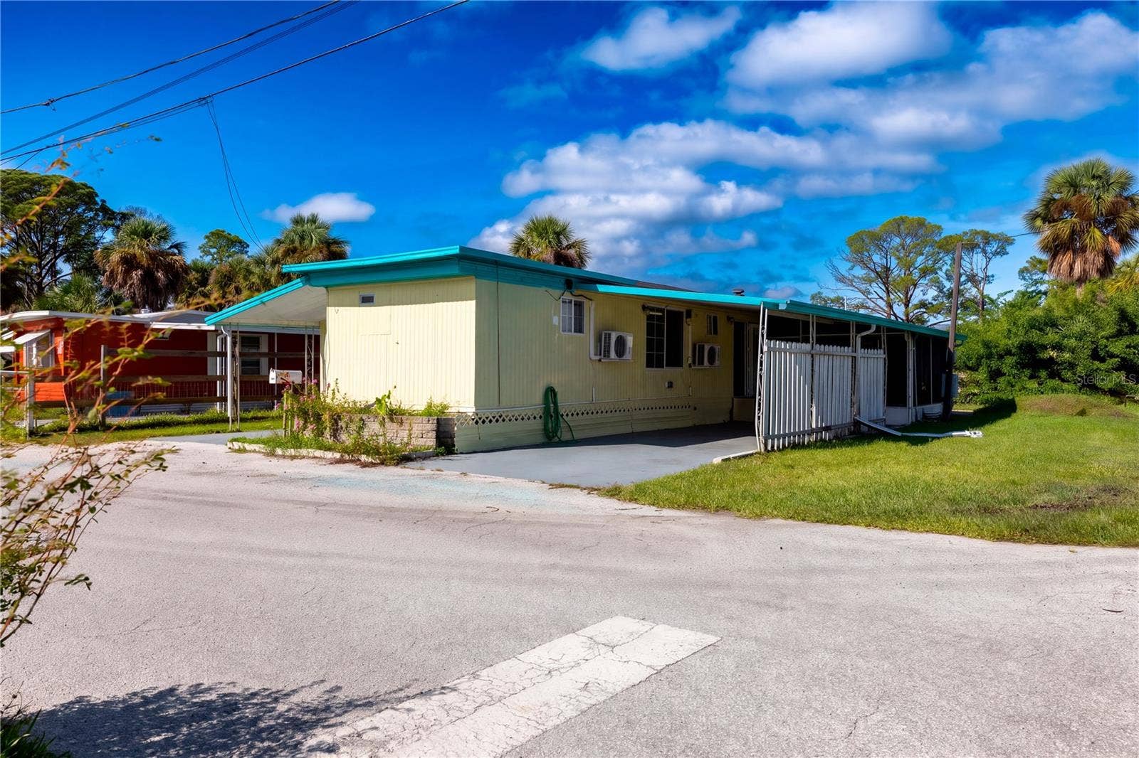 5044 SOUTHTOWNE LOOP, New Port Richey, FL 34652