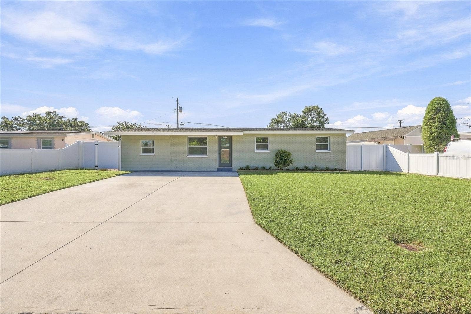 4544 W MINNEHAHA STREET, Tampa, FL 33614 4544 W MINNEHAHA STREET, Tampa, FL 33614