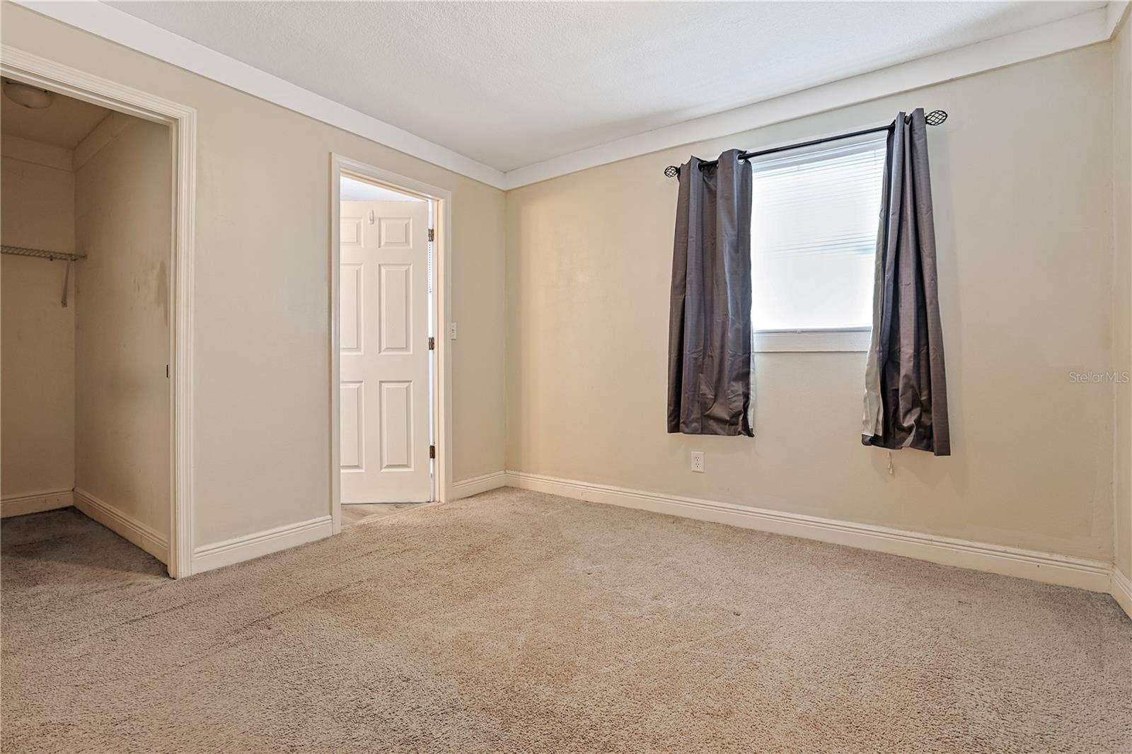 14902 PINECREST ROAD, Tampa, FL 33613