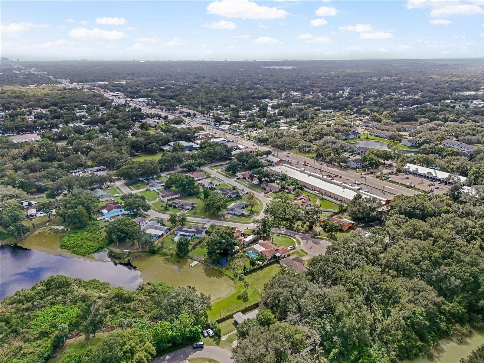 14902 PINECREST ROAD, Tampa, FL 33613