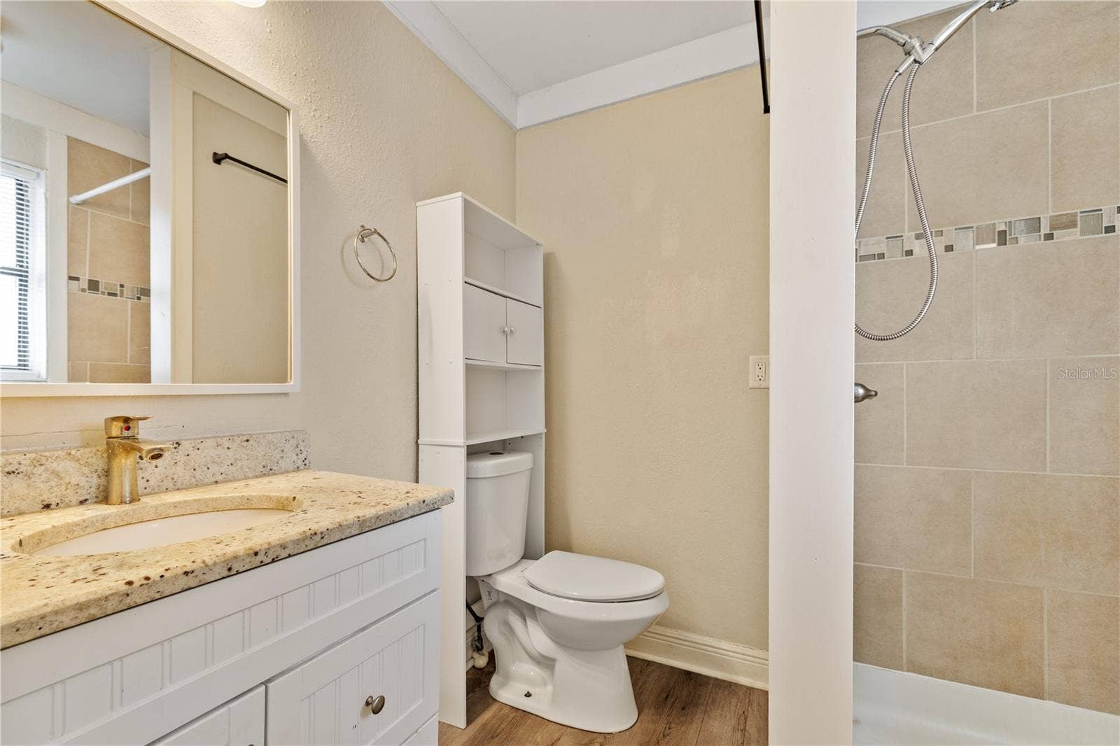 14902 PINECREST ROAD, Tampa, FL 33613