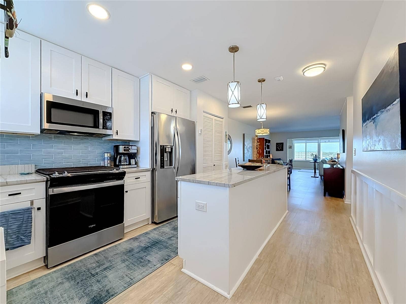 5925 SHORE BOULEVARD S, #611, Gulfport, FL 33707 5925 SHORE BOULEVARD S, #611, Gulfport, FL 33707