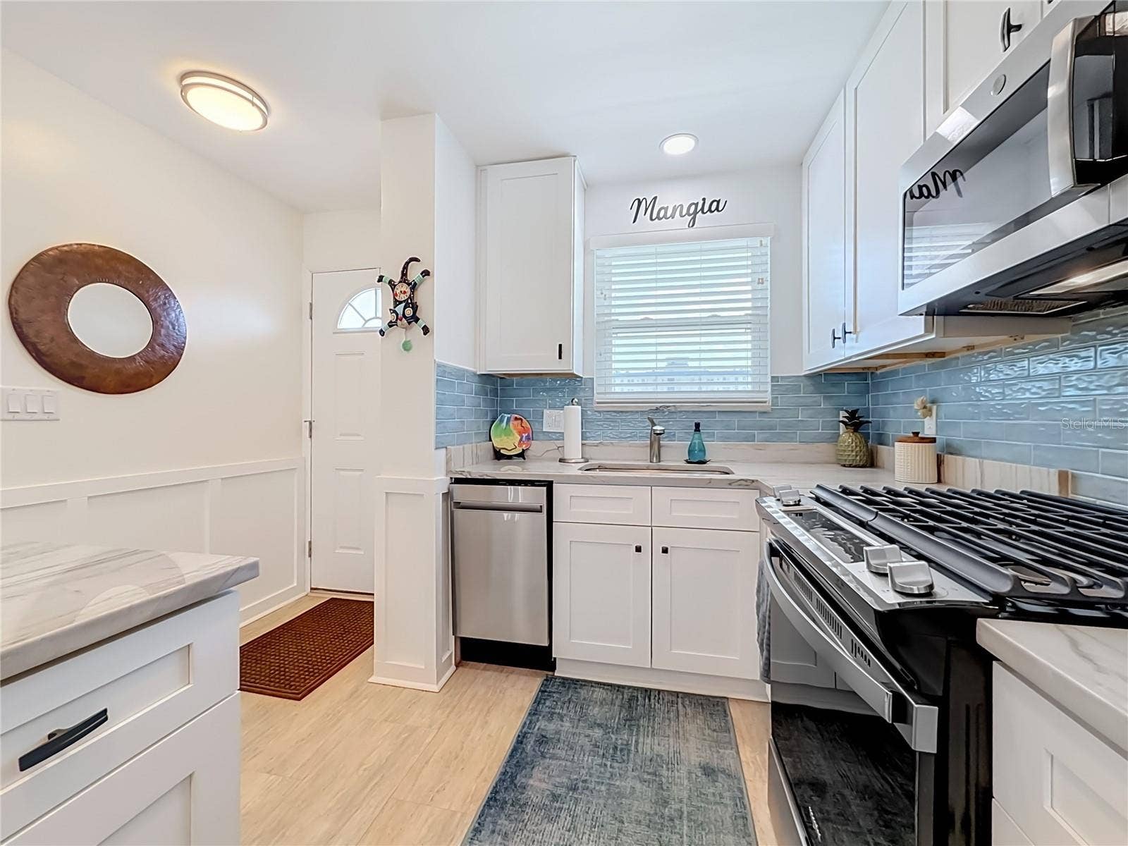 5925 SHORE BOULEVARD S, #611, Gulfport, FL 33707 5925 SHORE BOULEVARD S, #611, Gulfport, FL 33707