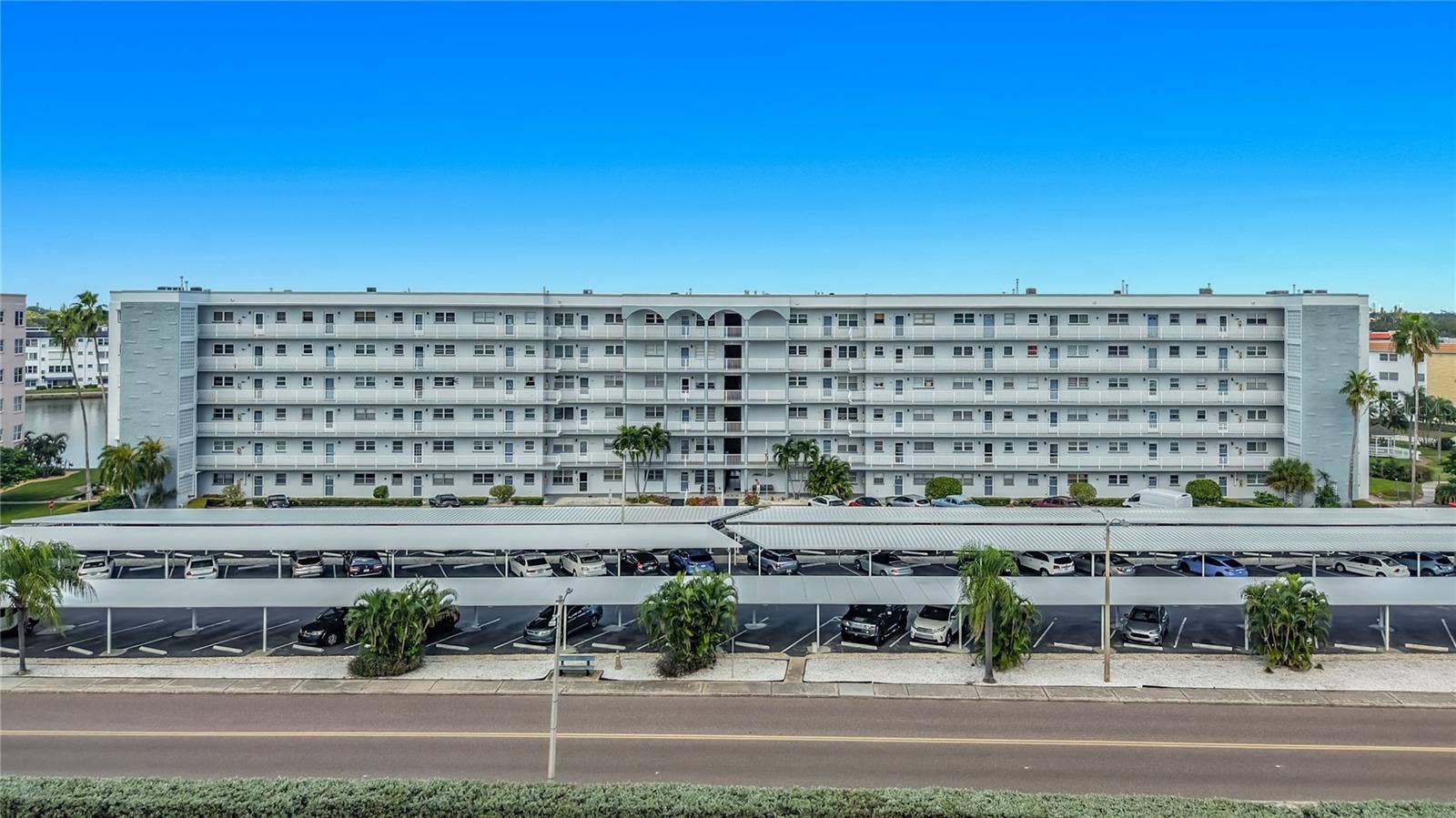 5925 SHORE BOULEVARD S, #611, Gulfport, FL 33707 5925 SHORE BOULEVARD S, #611, Gulfport, FL 33707