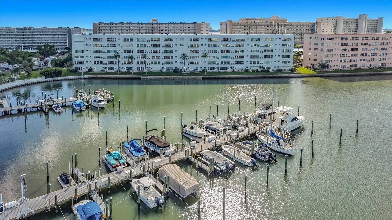 5925 SHORE BOULEVARD S, #611, Gulfport, FL 33707 5925 SHORE BOULEVARD S, #611, Gulfport, FL 33707