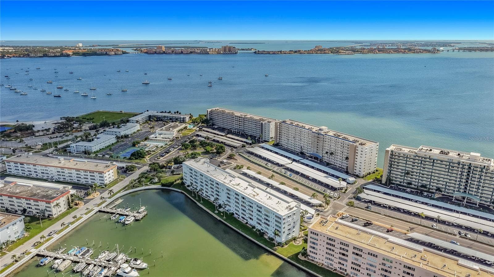 5925 SHORE BOULEVARD S, #611, Gulfport, FL 33707 5925 SHORE BOULEVARD S, #611, Gulfport, FL 33707