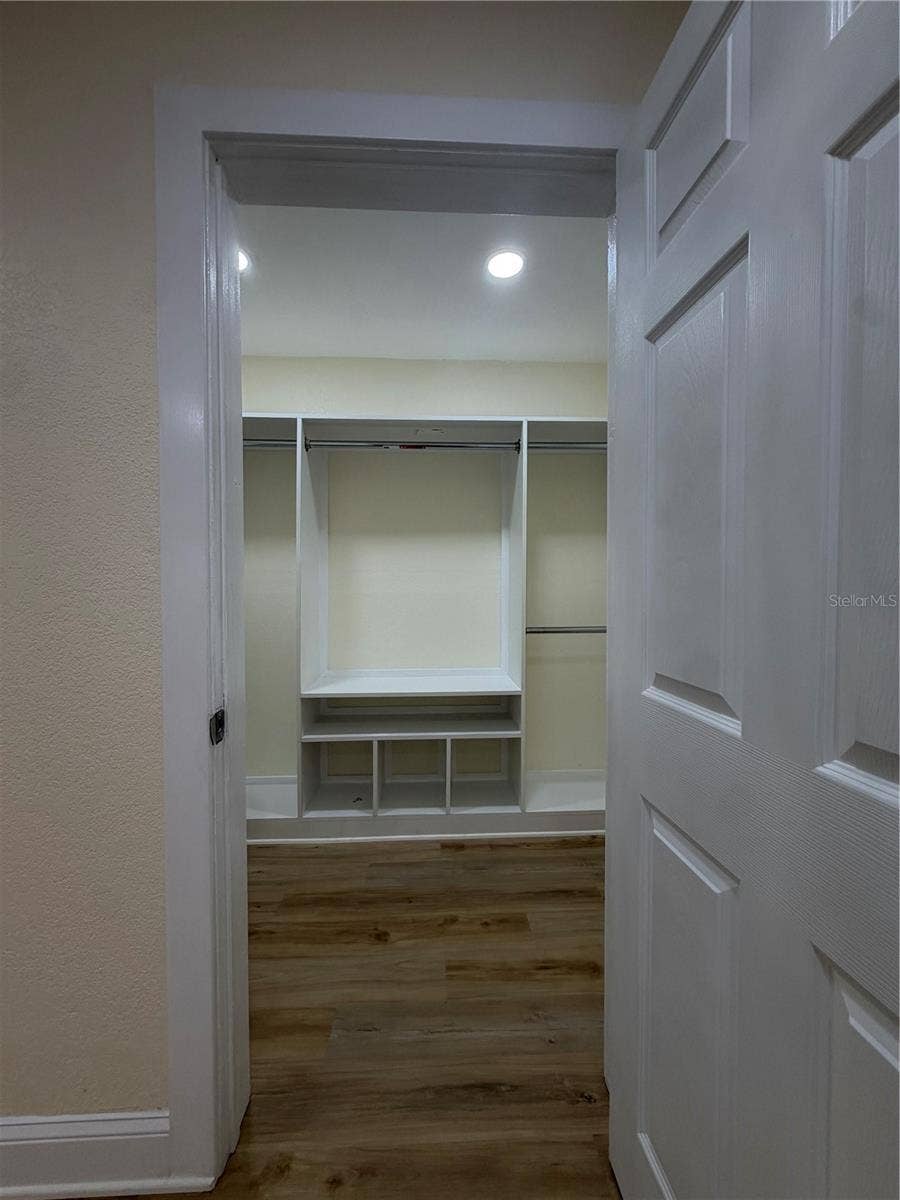 3318 W AILEEN STREET, Tampa, FL 33607 3318 W AILEEN STREET, Tampa, FL 33607