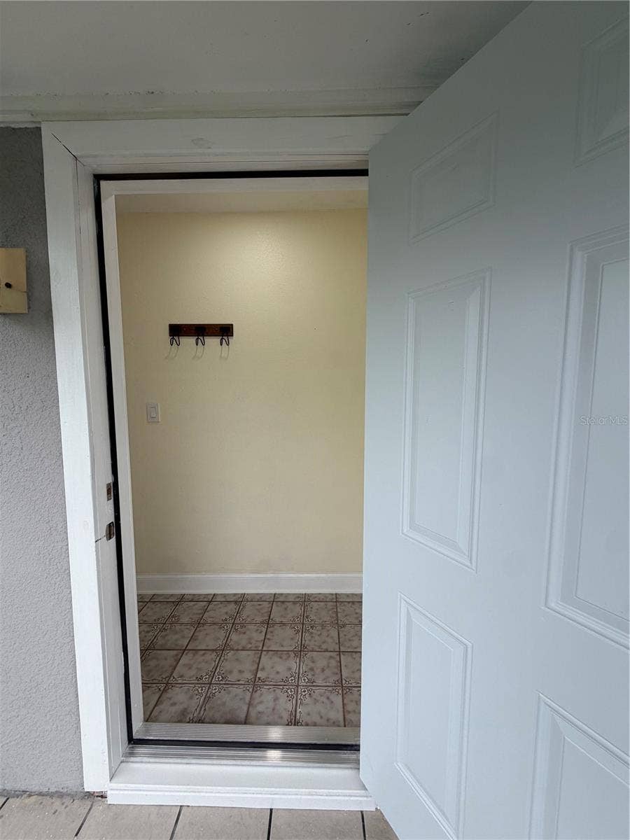 3318 W AILEEN STREET, Tampa, FL 33607 3318 W AILEEN STREET, Tampa, FL 33607