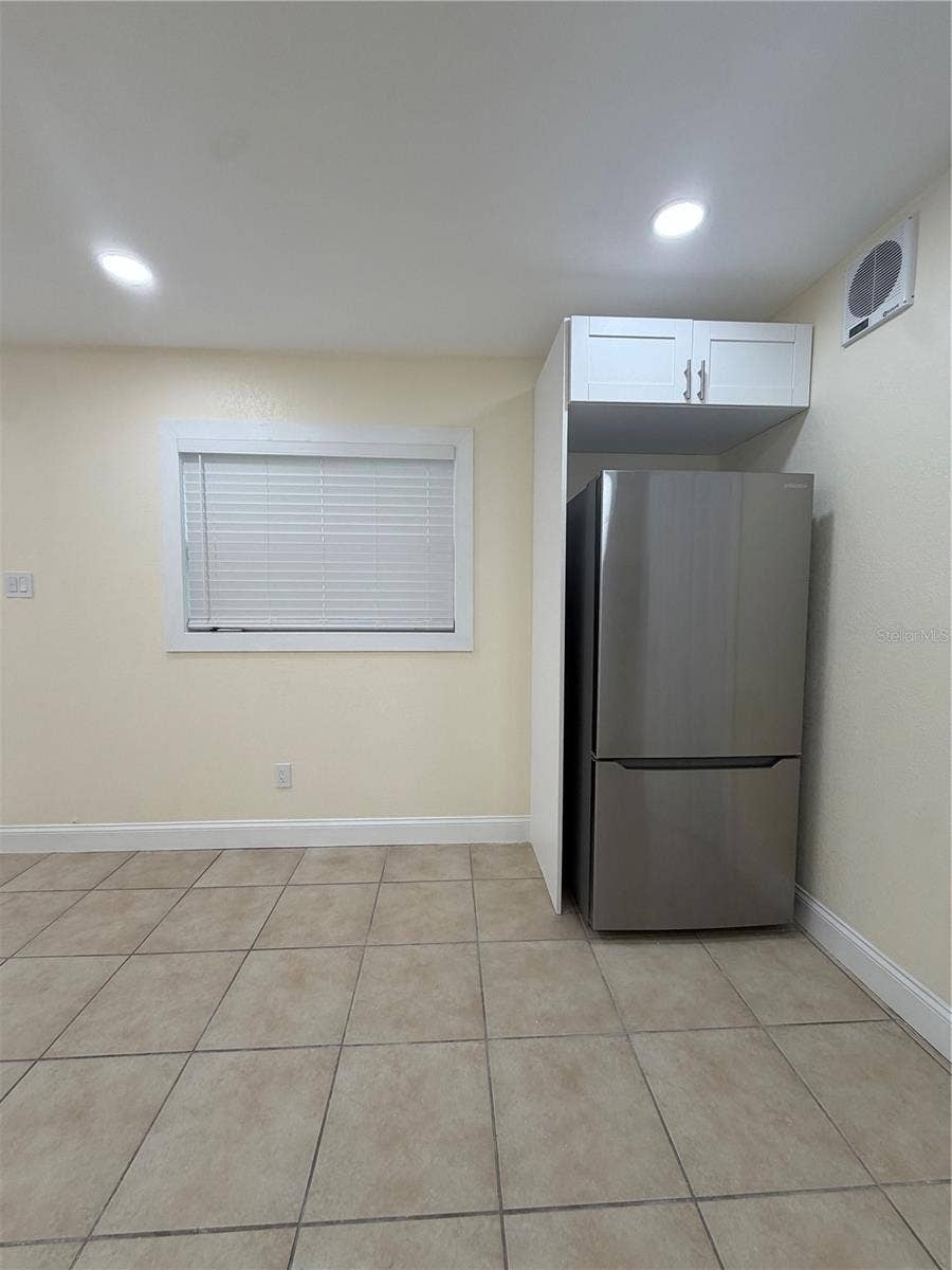 3318 W AILEEN STREET, Tampa, FL 33607 3318 W AILEEN STREET, Tampa, FL 33607