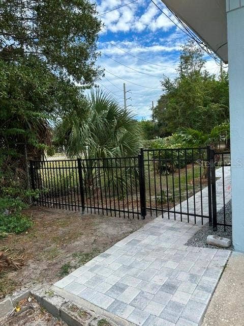 5111 1ST AVENUE S, St Petersburg, FL 33707