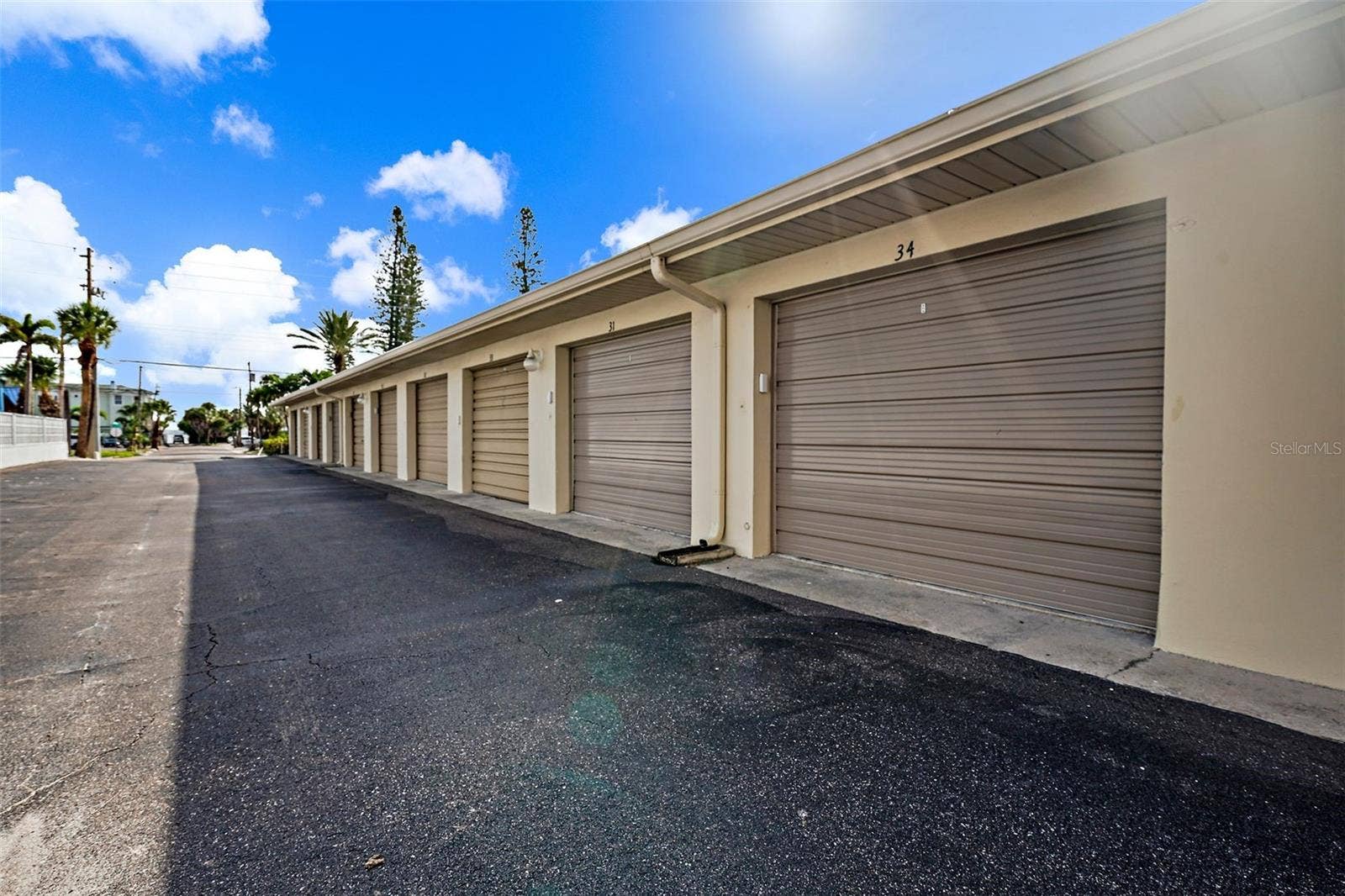 5000 GULF BOULEVARD, #304, St Pete Beach, FL 33706 5000 GULF BOULEVARD, #304, St Pete Beach, FL 33706