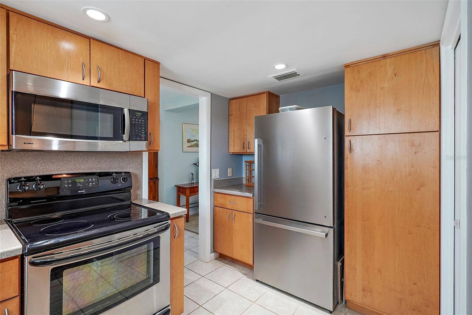 5000 GULF BOULEVARD, #304, St Pete Beach, FL 33706 5000 GULF BOULEVARD, #304, St Pete Beach, FL 33706