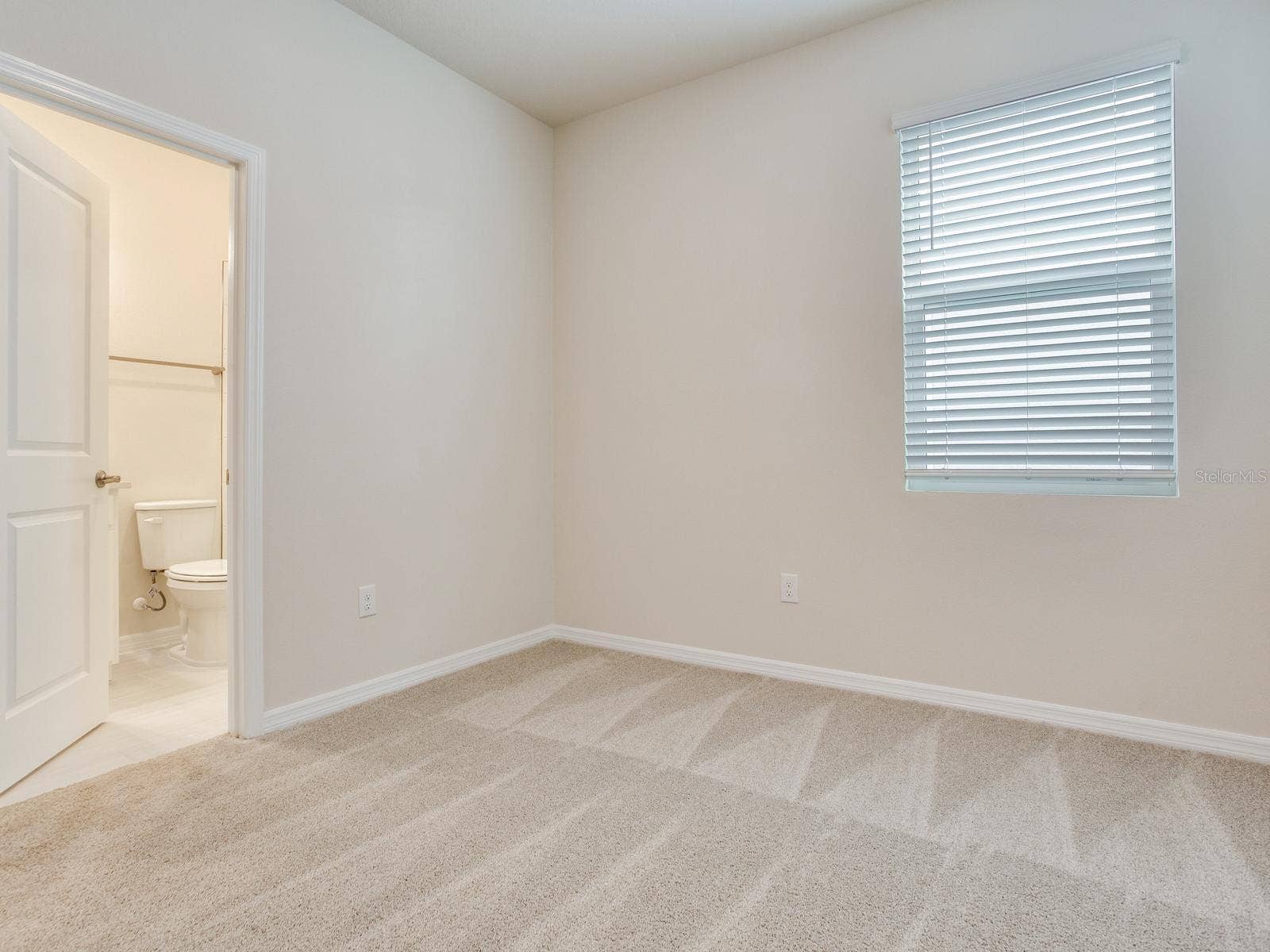 31105 PENDLETON LANDING CIRCLE, Wesley Chapel, FL 33545 31105 PENDLETON LANDING CIRCLE, Wesley Chapel, FL 33545