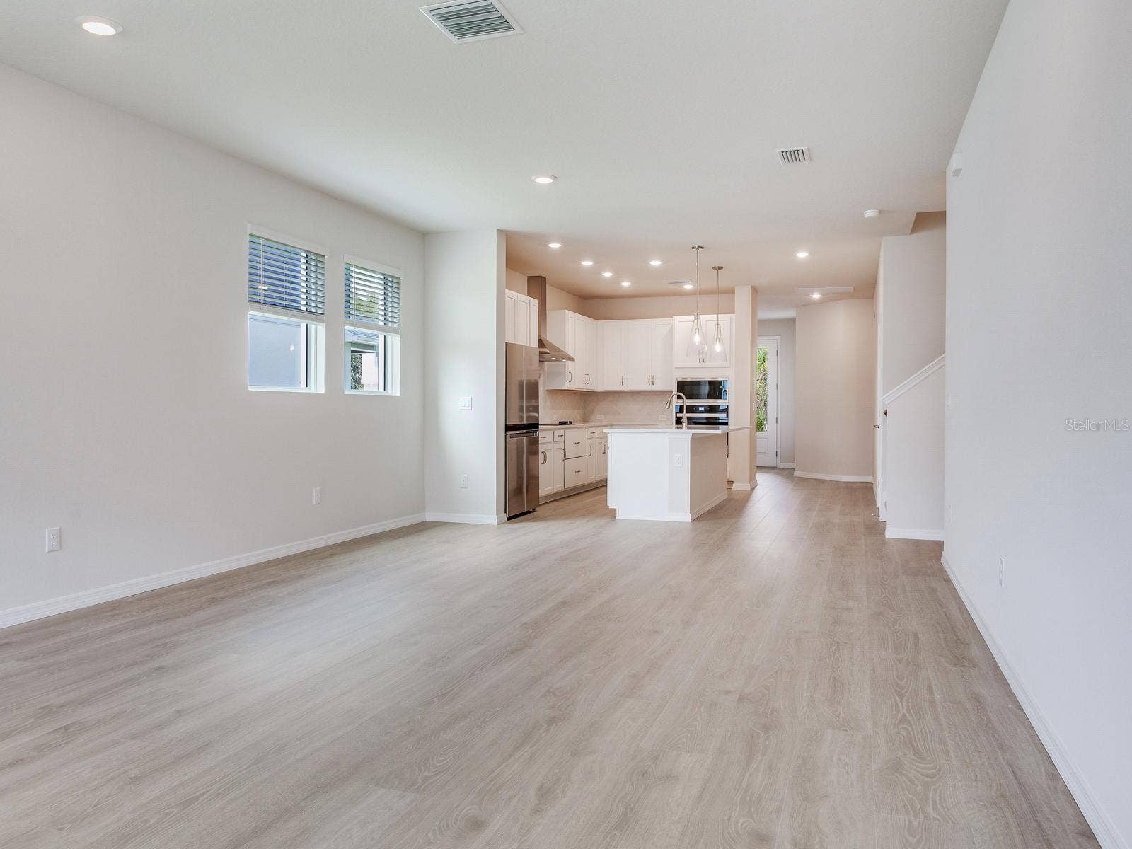31105 PENDLETON LANDING CIRCLE, Wesley Chapel, FL 33545 31105 PENDLETON LANDING CIRCLE, Wesley Chapel, FL 33545