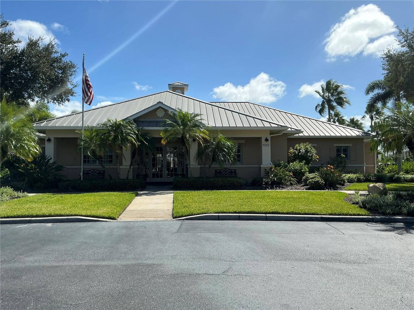 7252 CONCH BOULEVARD, Seminole, FL 33777