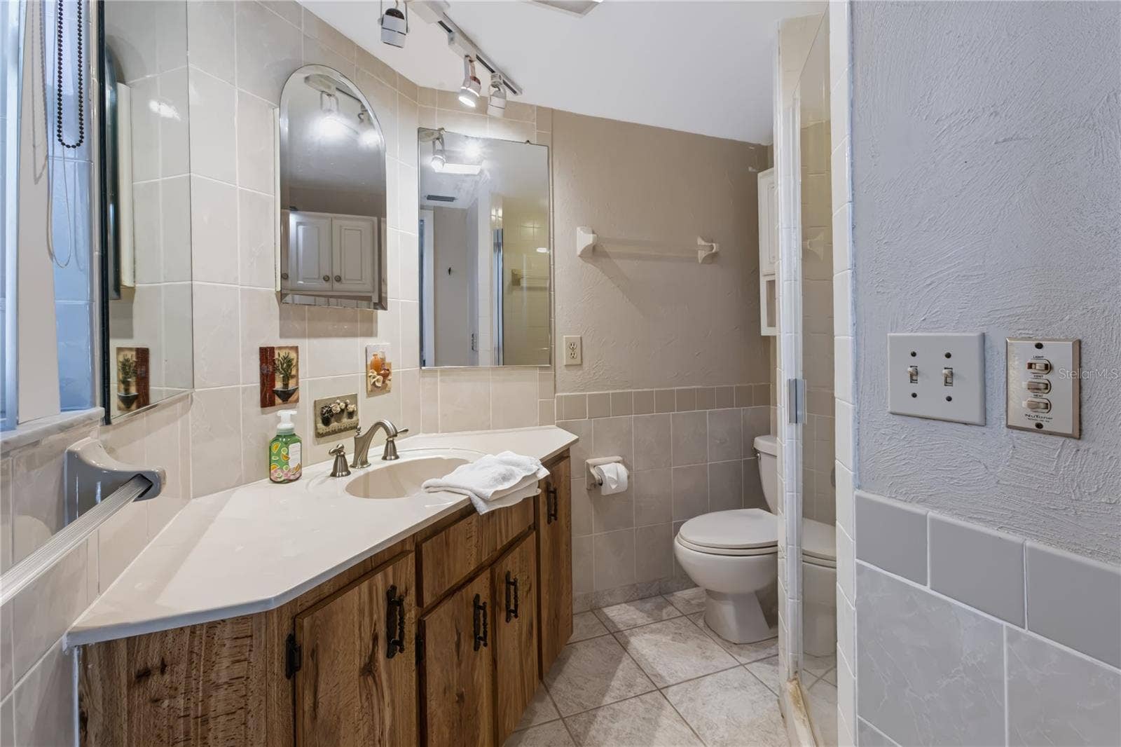 12939 115TH STREET, Largo, FL 33778 Primary ensuite bathroom