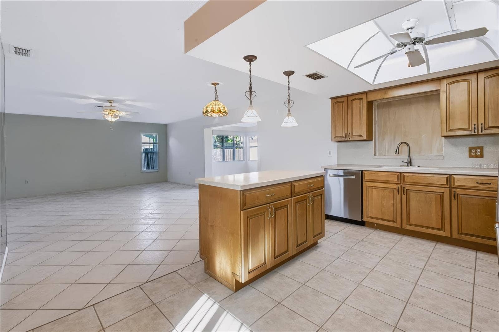 12939 115TH STREET, Largo, FL 33778 Great for entertaining