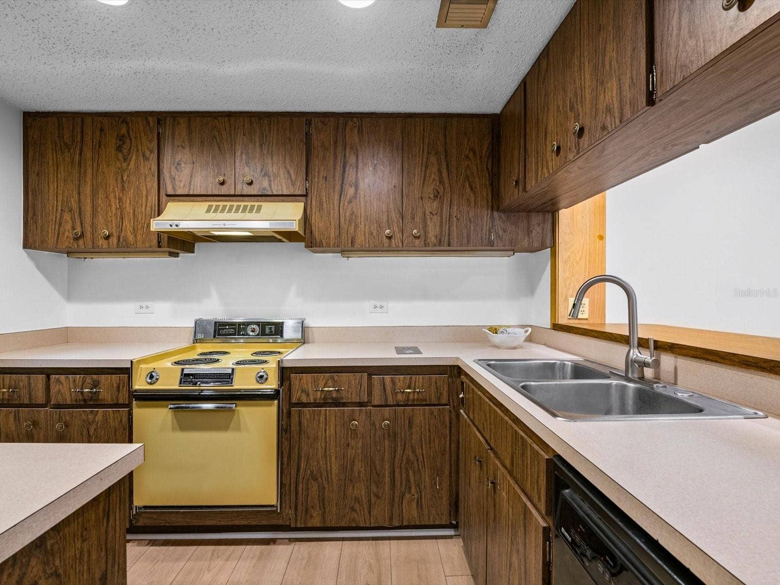 36750 US HIGHWAY 19 N, #2372, Palm Harbor, FL 34683 36750 US HIGHWAY 19 N, #2372, Palm Harbor, FL 34683