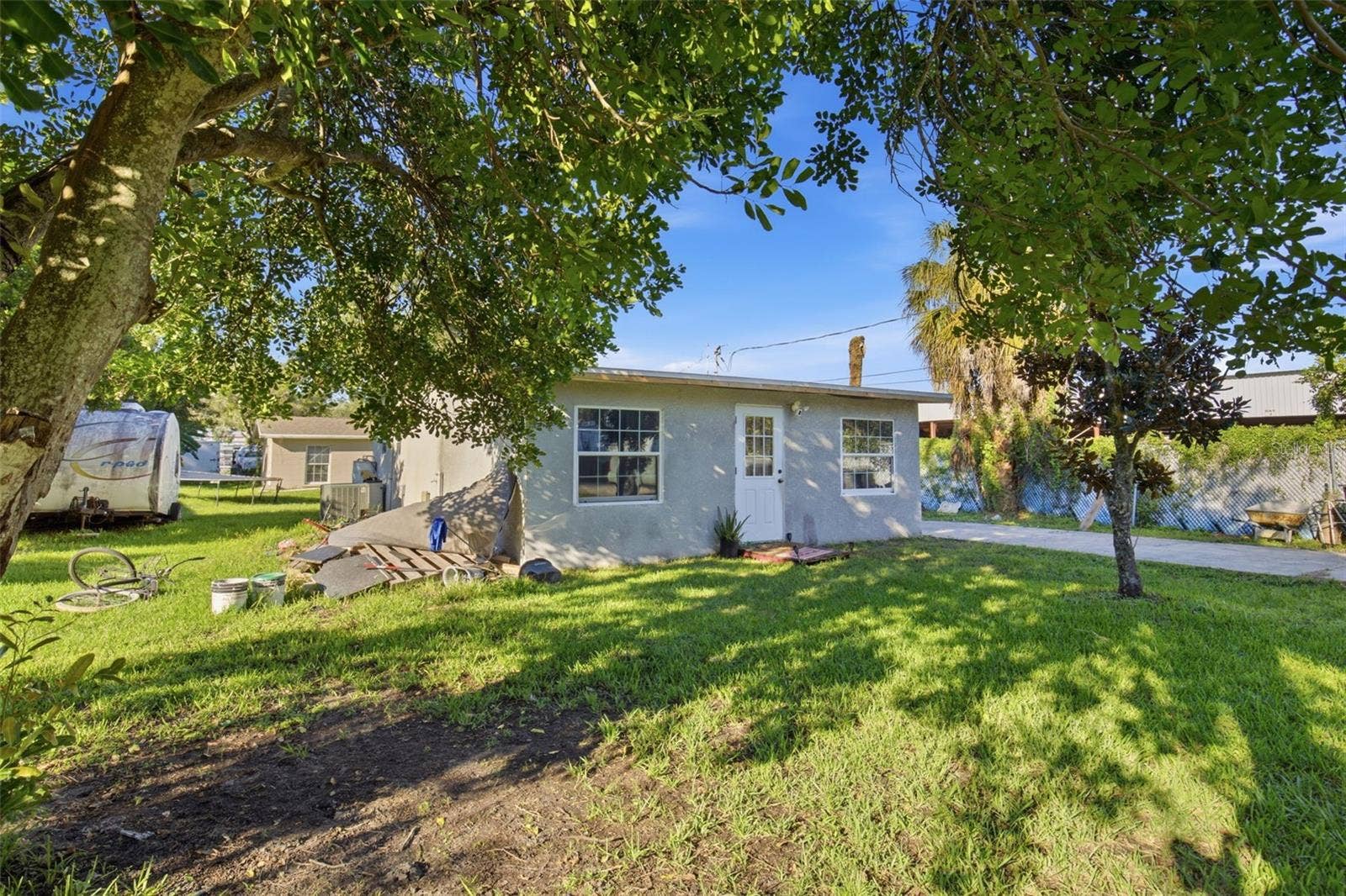 6124 NUNDY AVENUE, Gibsonton, FL 33534 6124 NUNDY AVENUE, Gibsonton, FL 33534