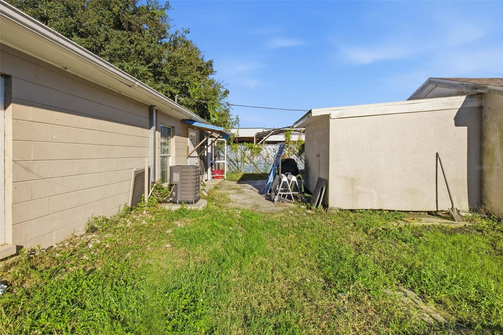 6124 NUNDY AVENUE, Gibsonton, FL 33534 6124 NUNDY AVENUE, Gibsonton, FL 33534