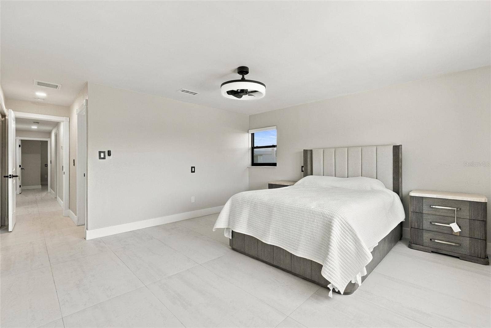 556 JOHNS PASS AVENUE, Madeira Beach, FL 33708 556 JOHNS PASS AVENUE, Madeira Beach, FL 33708