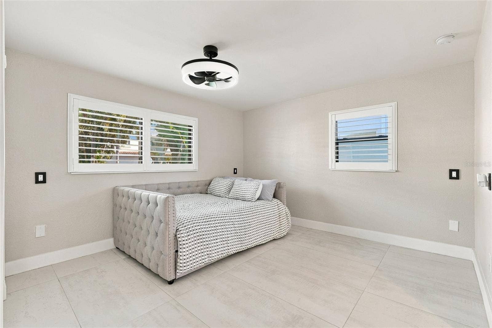 556 JOHNS PASS AVENUE, Madeira Beach, FL 33708 556 JOHNS PASS AVENUE, Madeira Beach, FL 33708