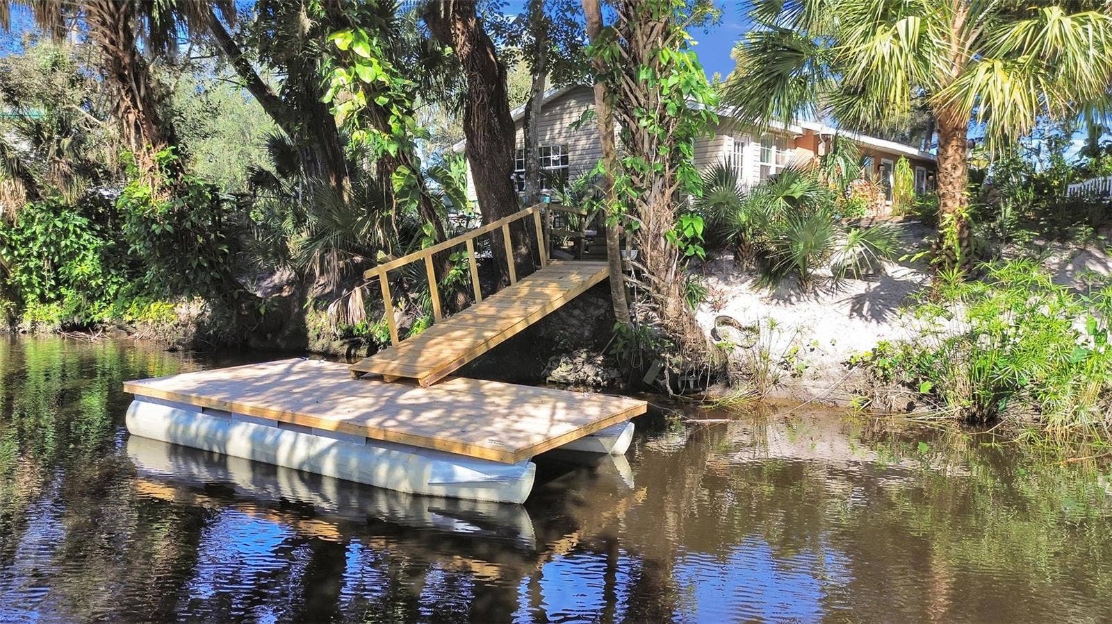 4218 ALAFIA BLVD, Brandon, FL 33511 Floating Dock