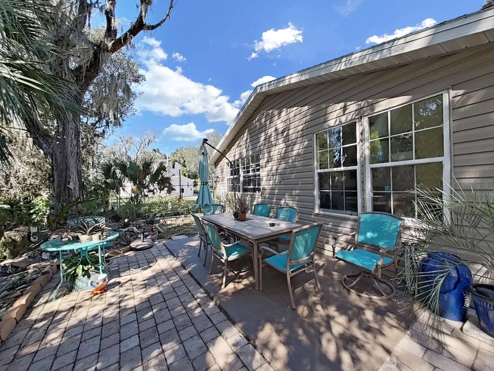 4218 ALAFIA BLVD, Brandon, FL 33511 Back Patio