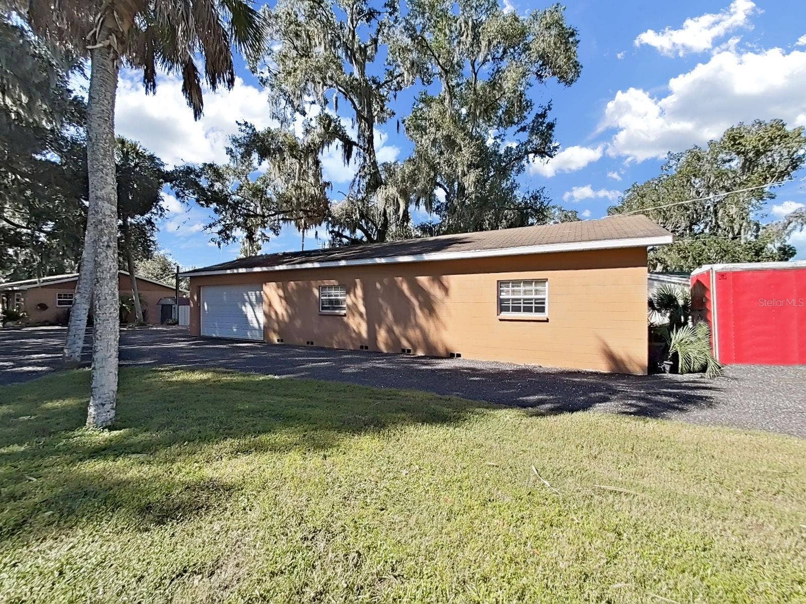 4218 ALAFIA BLVD, Brandon, FL 33511 Huge Detached Garage