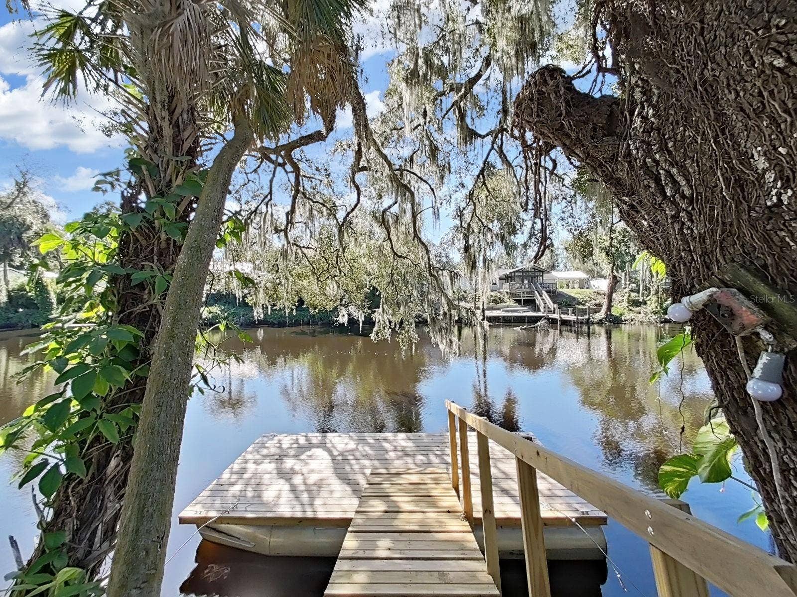 4218 ALAFIA BLVD, Brandon, FL 33511 Private Floating Dock in Alafia River